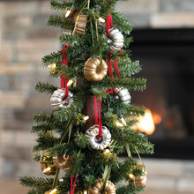 Load image into Gallery viewer, Classic Bundt® Collectible Cast Ornament (2 Colors)