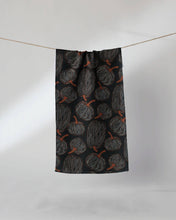 Load image into Gallery viewer, Geometry Pinstripe Patch Mini Towel
