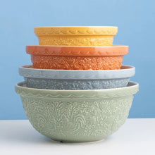 Load image into Gallery viewer, Mason Cash Home to Roost S30 (1.25 Qt) Mixing Bowl Buttercup Yellow
