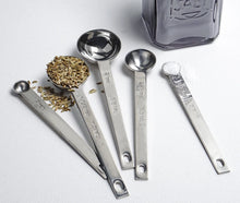 Load image into Gallery viewer, Odd Size Measuring Spoon Set