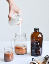 Load image into Gallery viewer, Chai Concentrate 16 oz Glass Bottle