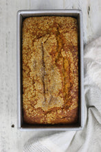 Load image into Gallery viewer, Medium Loaf Pan - 1 1/4 lb. Vol. | USA Pan