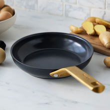 Load image into Gallery viewer, GreenPan Reserve Pro Ceramic Nonstick 8" Frypan | Black