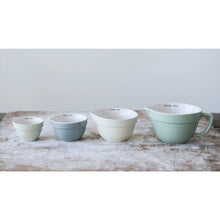 Load image into Gallery viewer, Stoneware Batter Bowl Measuring Cup Set (Green)