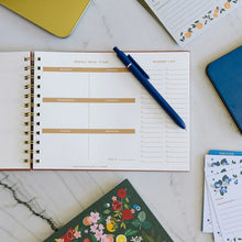 Load image into Gallery viewer, Farm Fresh Weekly Meal Planner