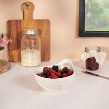 Load image into Gallery viewer, Farmhouse Berry Bowl