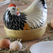 Load image into Gallery viewer, Mason Cash Mother Hen Nest