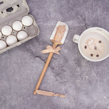 Load image into Gallery viewer, Gingerbread House Spatula

