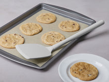 Load image into Gallery viewer, Flex-Core Silicone Solid Turner [Online Only]

