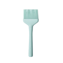 Load image into Gallery viewer, Flex-Core Silicone Basting Brush [Online Only]
