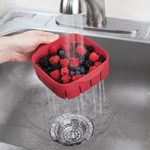Load image into Gallery viewer, Rinse N Store Berry Colander [Online Only]
