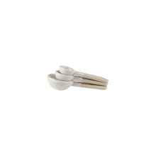 Load image into Gallery viewer, Mason Cash Rustic Charm Set 3 Measuring Spoons
