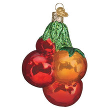 Load image into Gallery viewer, Tomatoes On Vine Ornament [Online Only]
