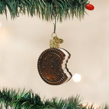 Load image into Gallery viewer, Sandwich Cookie Ornament [Online Only]
