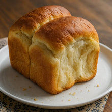 Load image into Gallery viewer, Japanese Milk Bread Candle (2 Sizes)
