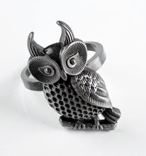 Load image into Gallery viewer, Perched Owl Metal Napkin Rings, Set of 4 [Online Only]
