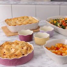 Load image into Gallery viewer, Mason Cash In the Meadow 9" Pie Dish - Pink
