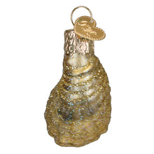 Load image into Gallery viewer, Mini Oyster With Pearl Ornament [Online Only]
