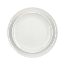 Load image into Gallery viewer, Shell Bisque White Porcelain 4 Piece Dinnerware Set, Service For 1 [Online Only]
