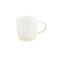 Load image into Gallery viewer, Shell Bisque White Porcelain 16 Piece Dinnerware Set, Service For 4 [Online Only]
