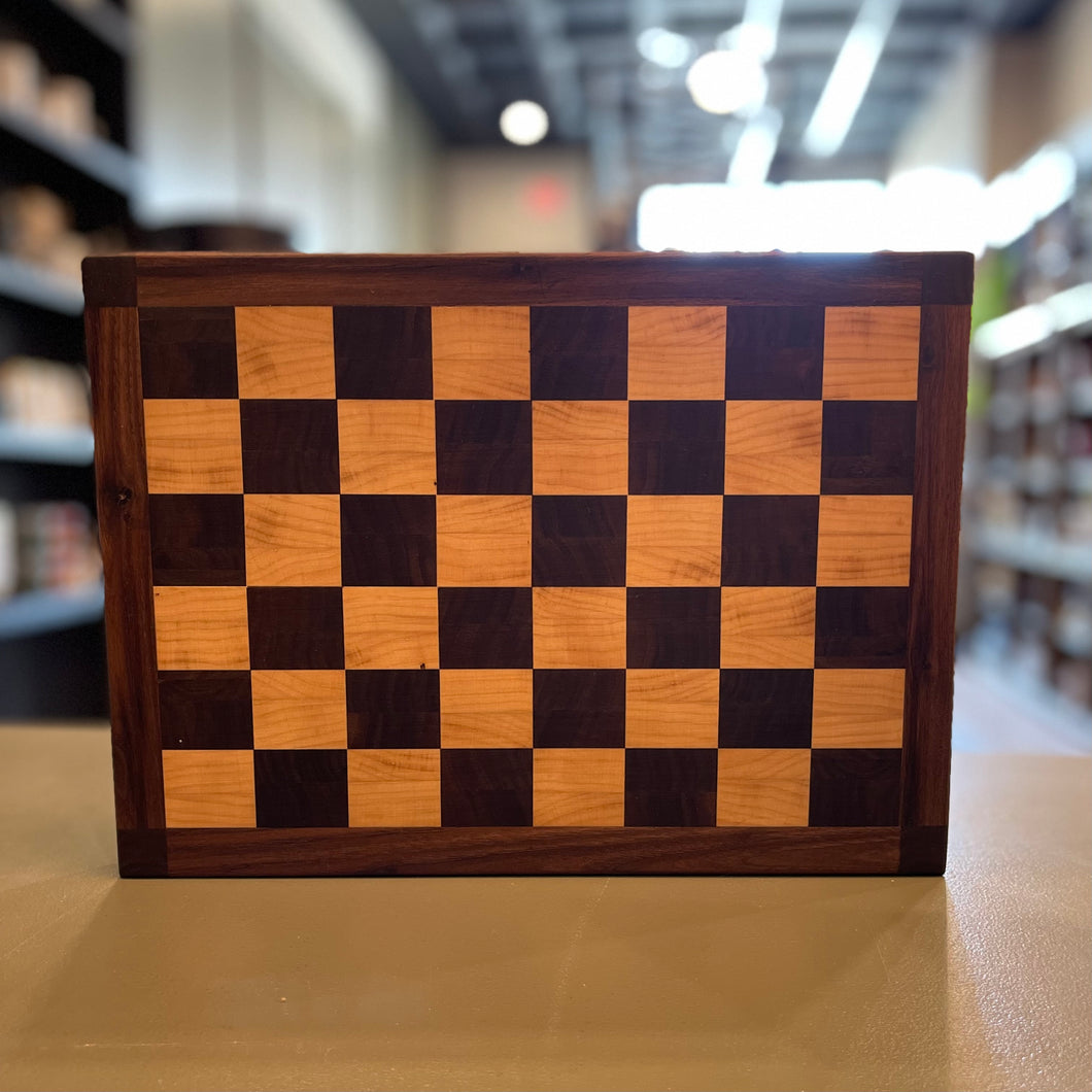 Checkered Cutting Board 12.5