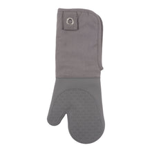 Load image into Gallery viewer, Gourmet Classics 17" Silicone Oven Mitt With Grommet-Assorted Colors [Online Only]
