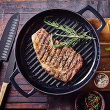 Load image into Gallery viewer, Alva Cast Enamel Grill Pan Black— 11" [Online Only]
