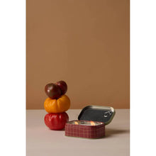 Load image into Gallery viewer, Heirloom Tomato 4.5 oz Tin Candle | Paddywax Bistro
