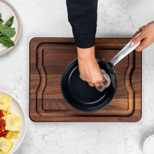 Load image into Gallery viewer, Alva Non-Stick Saucepan with Lid Black— 2 QT. [Online Only]
