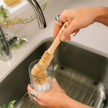 Load image into Gallery viewer, Bamboo Drinkware Cleaning Brush | Straight [Online Only]
