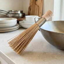 Load image into Gallery viewer, Bamboo Wok Cleaning Brush [Online Only]
