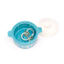 Load image into Gallery viewer, Pyrex-Inspired Butterprint Casserole Ceramic Trinket Box [Online Only]
