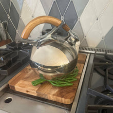 Load image into Gallery viewer, Artichoke Shaped Trivet
