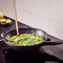 Load image into Gallery viewer, Alva Non-Stick Wok Black— 12” [Online Only]
