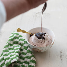 Load image into Gallery viewer, Deep Dark Hot Fudge Sauce
