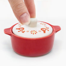 Load image into Gallery viewer, Pyrex-Inspired Friendship Casserole Ceramic Trinket Box [Online Only]
