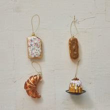 Load image into Gallery viewer, Glass Bundt Cake Ornament
