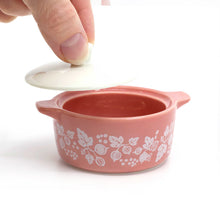 Load image into Gallery viewer, Pyrex-Inspired Gooseberry Casserole Ceramic Trinket Box [Online Only]
