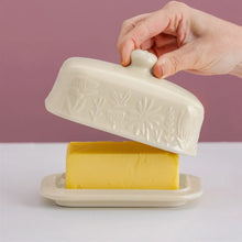 Load image into Gallery viewer, Mason Cash In The Meadow Butter Dish
