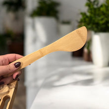 Load image into Gallery viewer, Bamboo Kitchen Utensil Set | 4 Pieces [Online Only]
