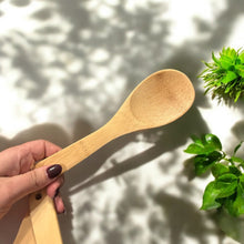Load image into Gallery viewer, Bamboo Kitchen Utensil Set | 4 Pieces [Online Only]
