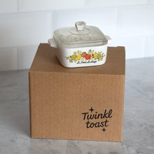 Load image into Gallery viewer, Mini Spice of Life Trinket Box – Corning Ware–Inspired Casserole [Online Only]
