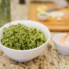 Load image into Gallery viewer, Valente Spinach Linguine Pasta
