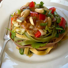 Load image into Gallery viewer, Valente Vegetable Fettuccine Pasta
