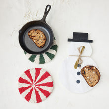 Load image into Gallery viewer, 8" Round Cotton Tufted Candy Striped Trivet (2 Colors)
